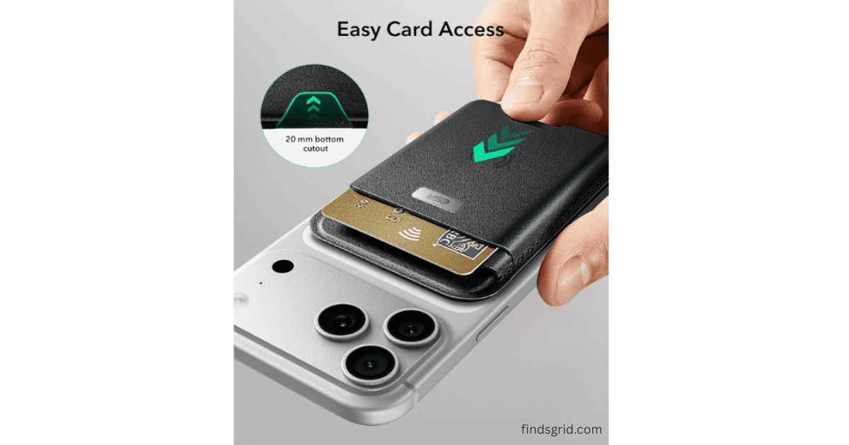 Pushing credit cards out easily using the 20mm bottom cutout on ESR MagSafe wallet