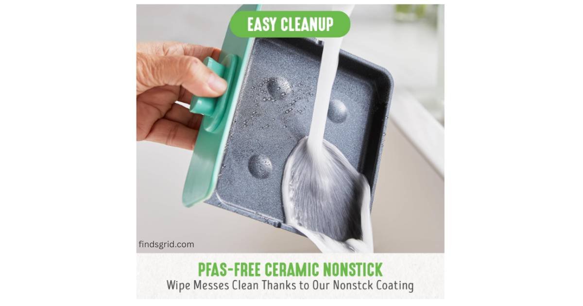 Washing the removable bread drawer of GreenLife breakfast maker